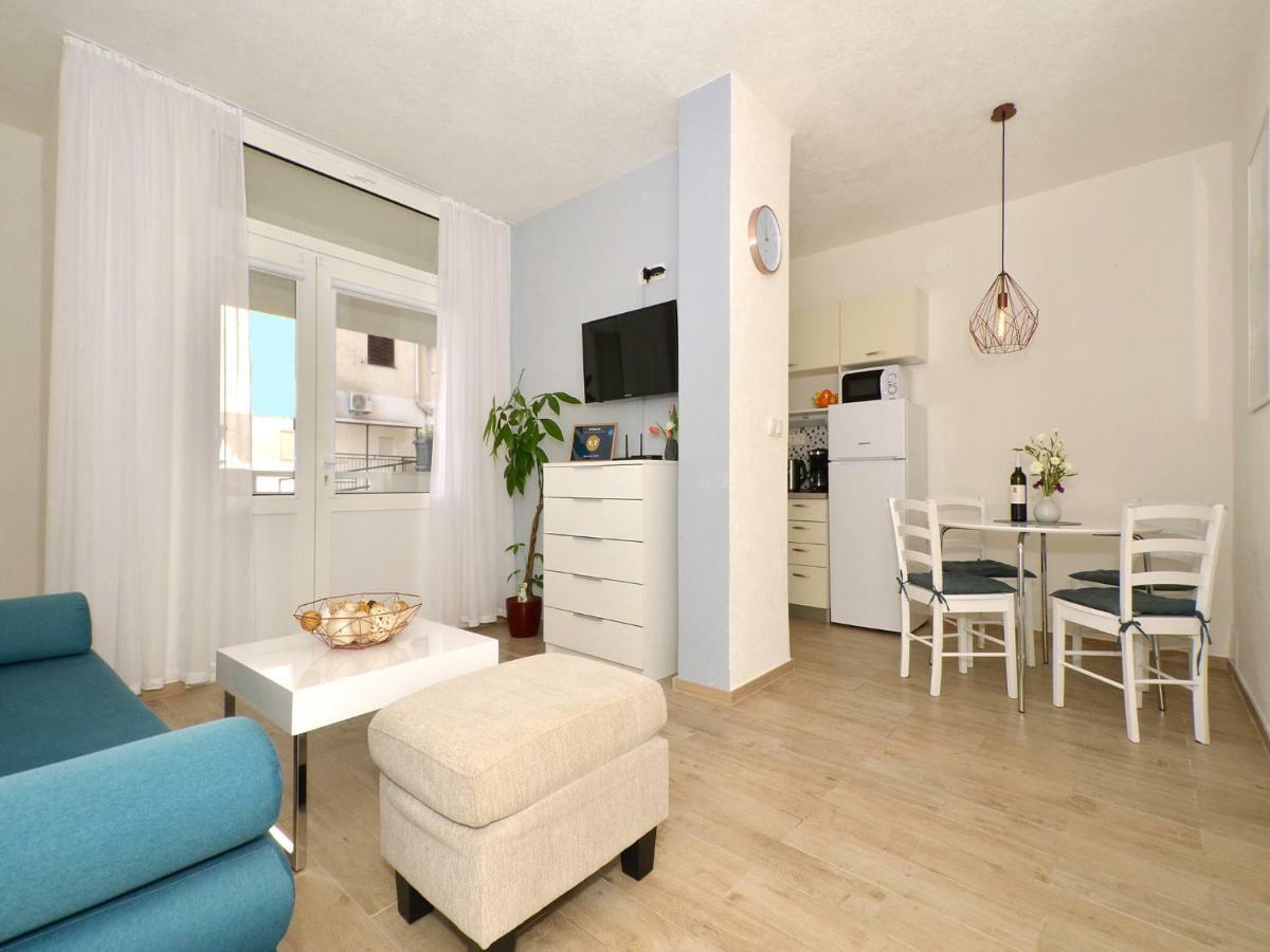 Apartment Arya Makarska Esterno foto