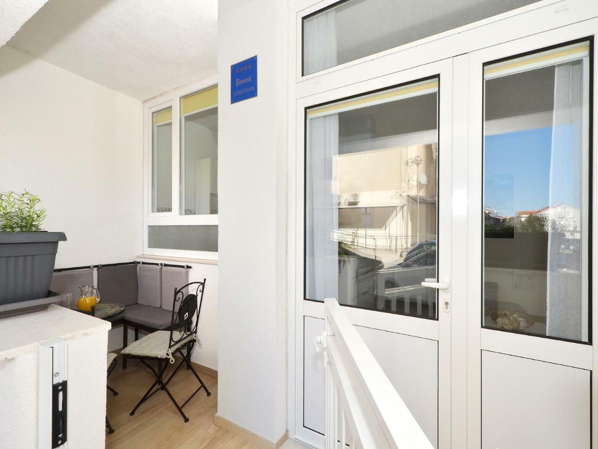 Apartment Arya Makarska Esterno foto